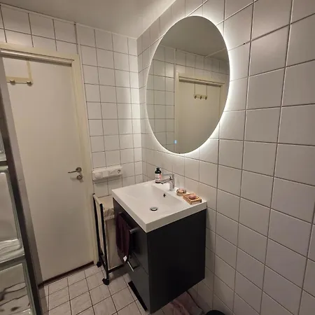 Bright And Modern 2-room With A Sunny Balcony Oslo