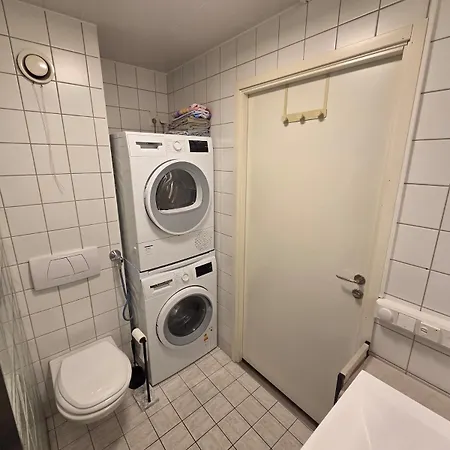 Bright And Modern 2-room With A Sunny Balcony * Oslo